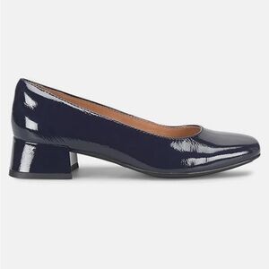 Sofft Lillian Patent Low Block Heel Pump in Navy